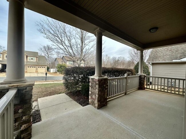 Photo - 4531 Hubbard Falls Dr