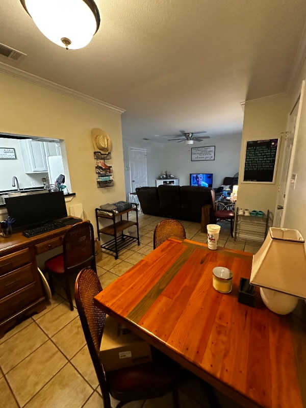 Photo - 892 W Vanderbilt St Unidad 1A