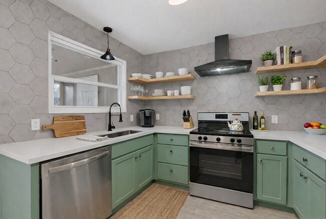 Photo - Welcome to Lark!