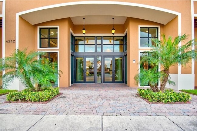 Photo - 4242 NW 2nd St Unit 1203