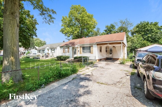 Photo - 2031 Sharon Ave