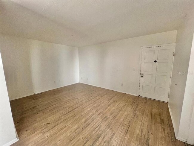 Photo - 4611 W North B St Unit 125