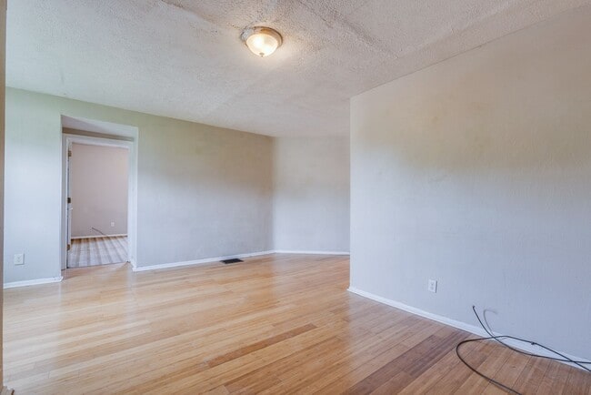 Photo - 1028 E Warrington Ave Unit Apt 3