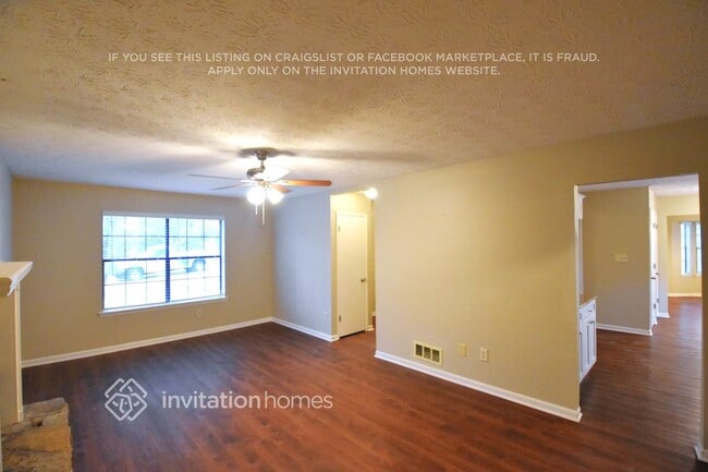 Photo - 297 Phoenix Dr NW