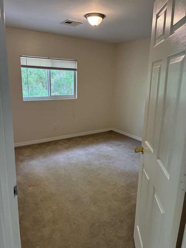 Photo - 6079 E Quitman St