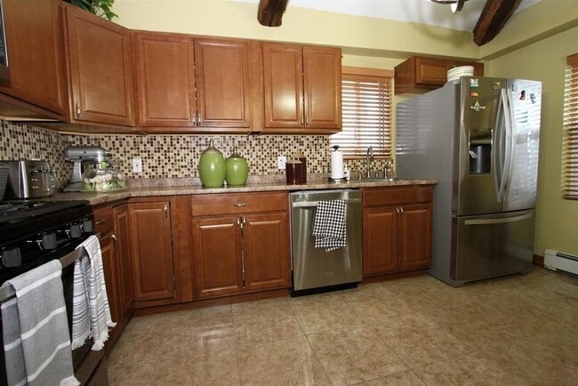 Photo - 56 Crescent Ave Unidad 2