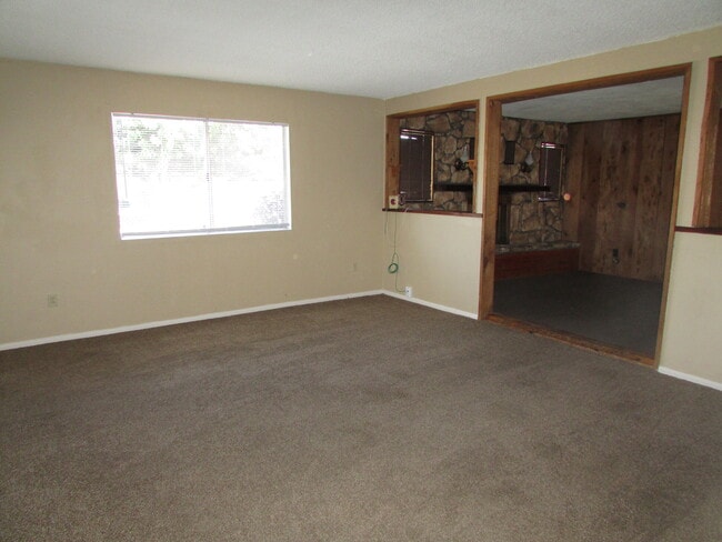 Photo - 2520 Bernice Dr