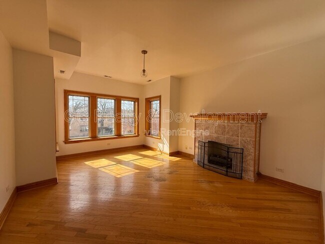 Photo - 929 Brummel St Unit 2