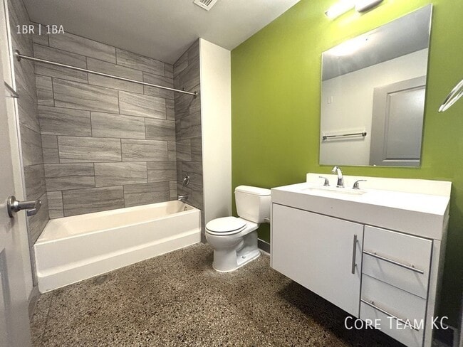 Photo - 306 E 12th St Unit 706