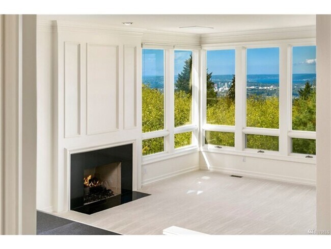 Photo - Bellevue Somerset Single Family House with View!!