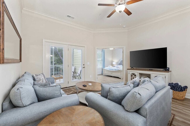 Photo - 587A Sunnyside Ave Unidad ID1308943P