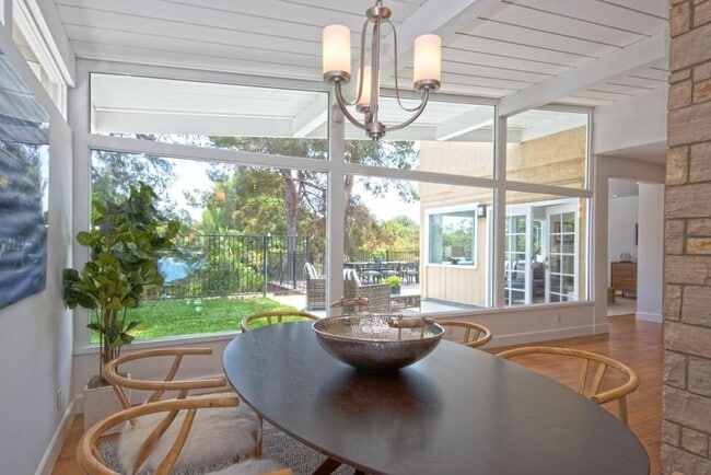 Photo - 2812 Anchor Ave