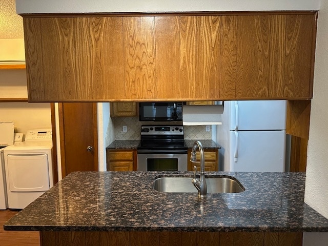 Photo - 13909 Fairhill Ave