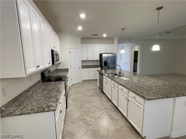 Photo - 9353 Glenforest Dr