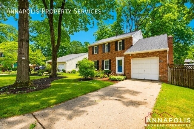 Photo - 449 Alfreton Ct