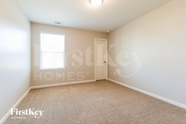 115 Bennett Ct