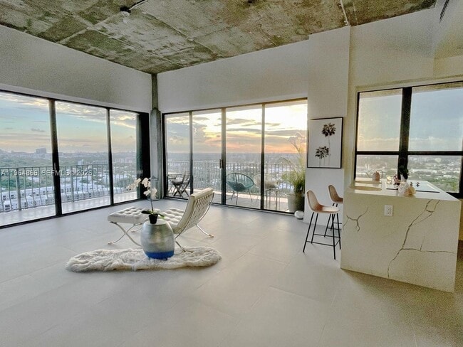 Building Photo - 780 NE 69th St Unit T3