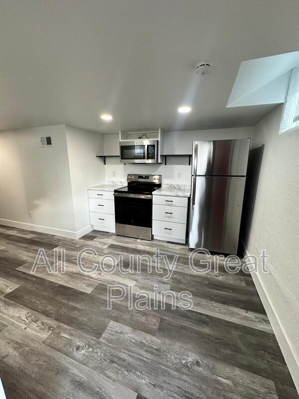 Photo - 4120 Adams St Unidad Studio Basement Apt