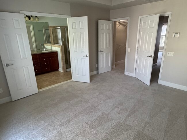 Photo - 14669 Crossfield Way