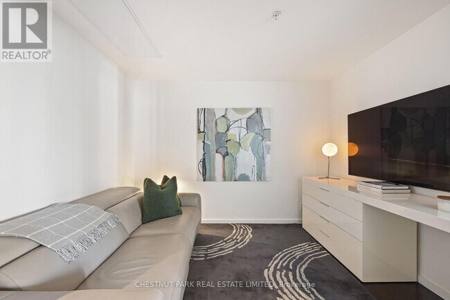 Photo - 180 University Ave Unité 3006