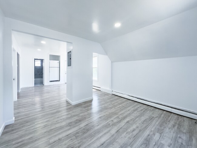 Photo - 9 Sampson St Unit 2