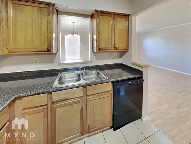 Photo - 5515 Brookview Ct Unit A