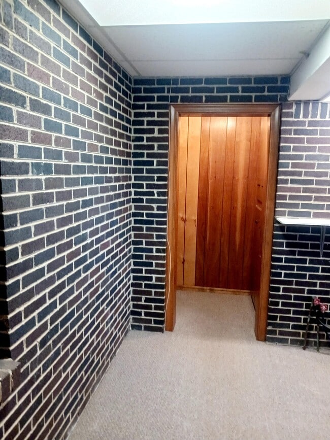 Photo - 600 Paw Paw Rd