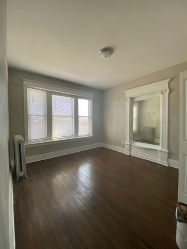 Building Photo - 6500 S Cottage Grove Ave Rental
