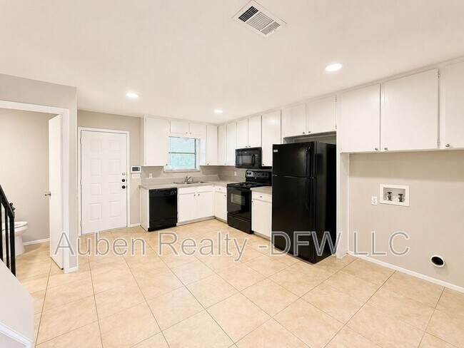 Photo - 509 S Beverly St Unit 3