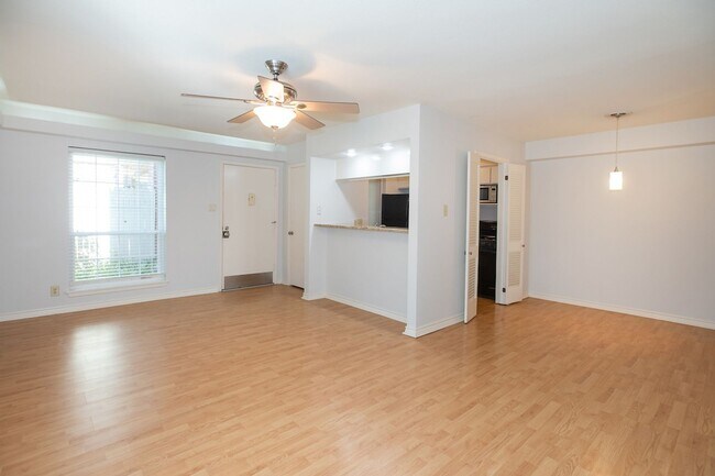 Photo - Charming Shoal Creek Condo - One Bed One Bath