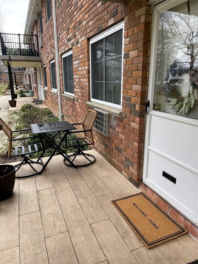 Photo - 104 Jervis Ave Apartment Unit 104
