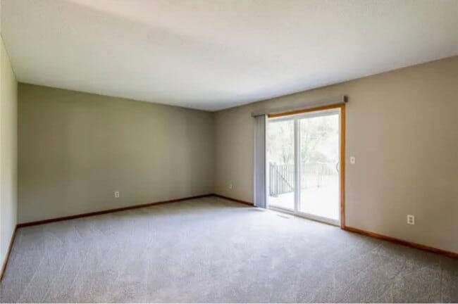 Photo - 13752 Round Lake Blvd NW