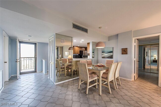 Photo - 17 Bluebill Ave Unidad 1102