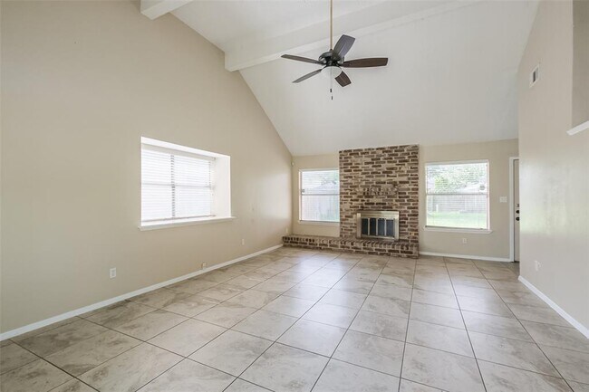 Photo - 20223 Regents Corner Ln