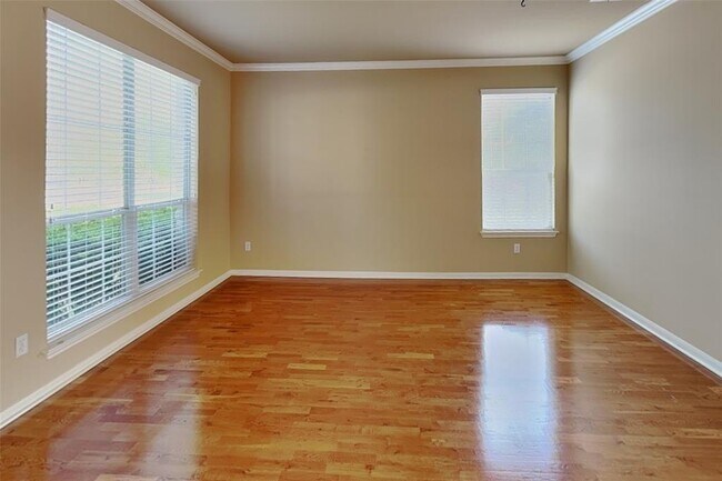 Photo - 5301 Cypress Ranch Blvd
