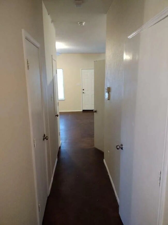 Photo - 2343 Aldergate Dr