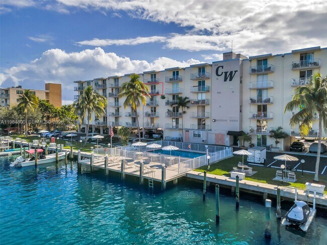 Photo - 1731 SE 15th St Unit 406