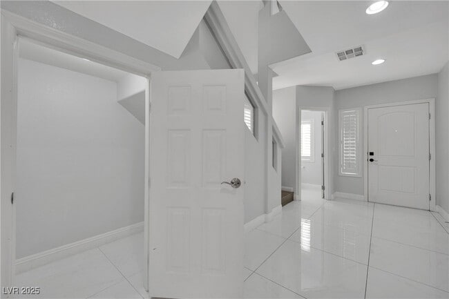 Photo - 6718 Treble Clef Ave