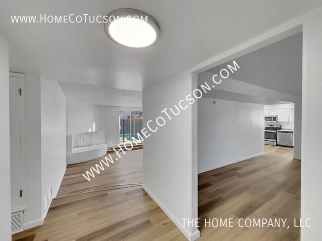 Photo - 8548 E Beverly St