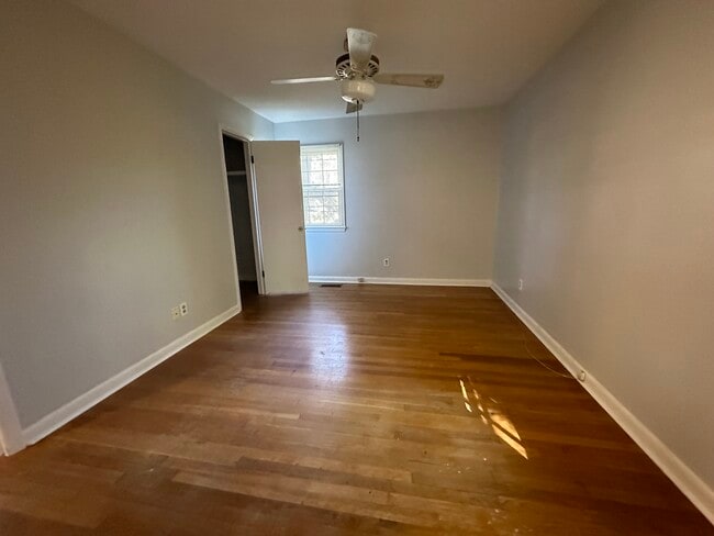 Photo - 720 Dandridge Dr