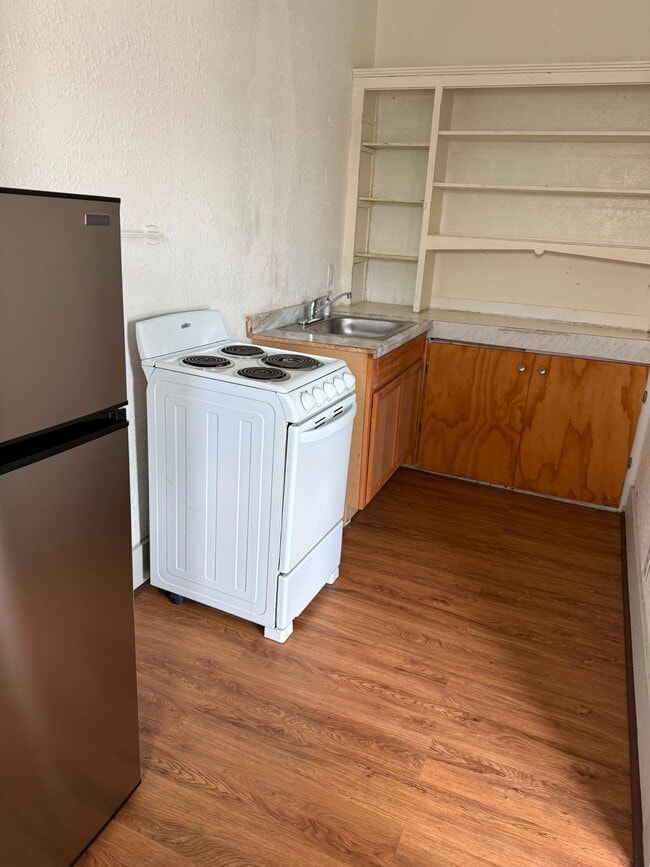 57 N Adams 204