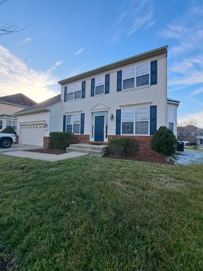Building Photo - 17305 Madrillon Way