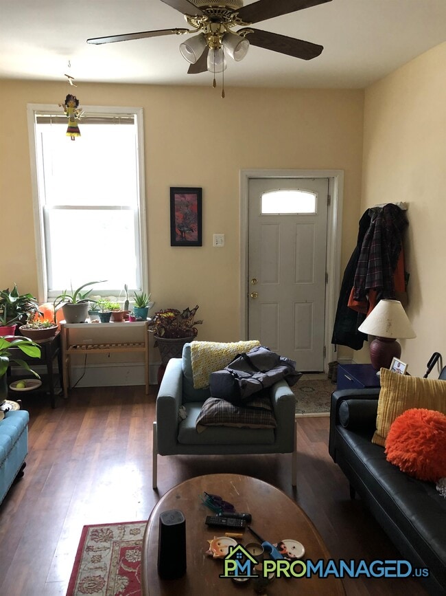 Photo - 1241 E Palmer St