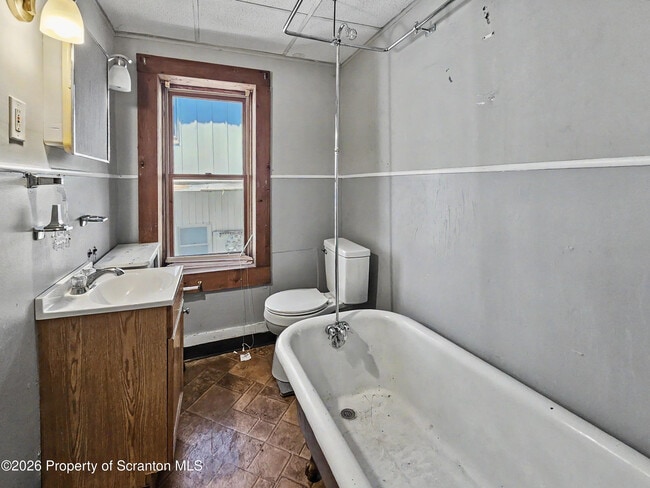 Photo - 1403 N Sumner Ave