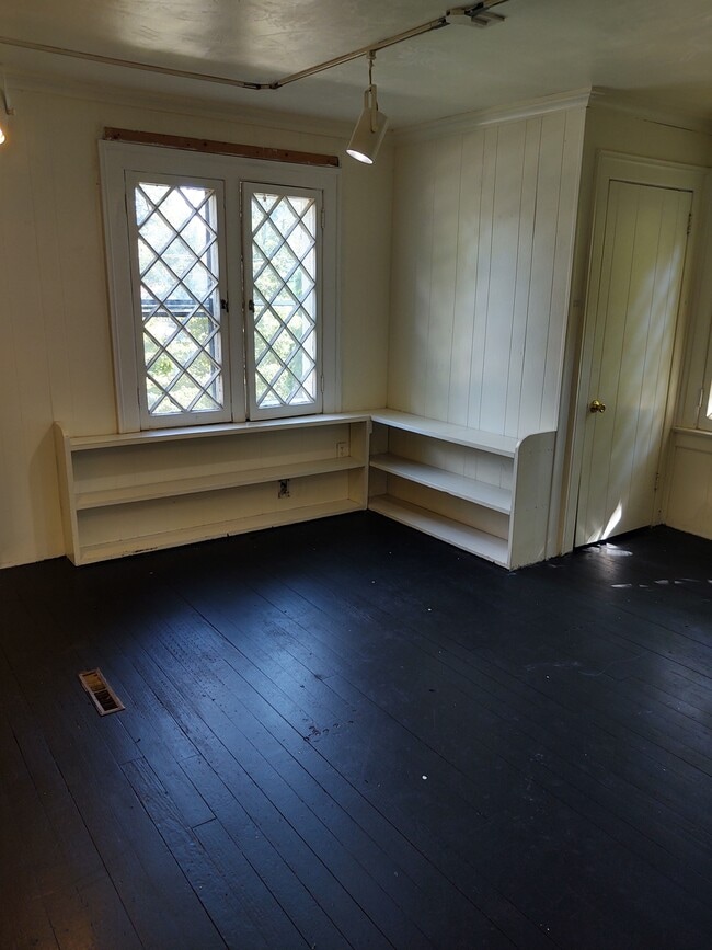 Photo - 827 W South St Unit 827