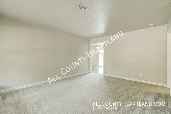 Photo - 3921 NW 51st St