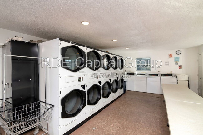 Photo - 7040 Glenview Dr Unit 29