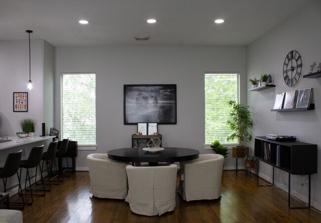 Photo - 1138 Patterson St