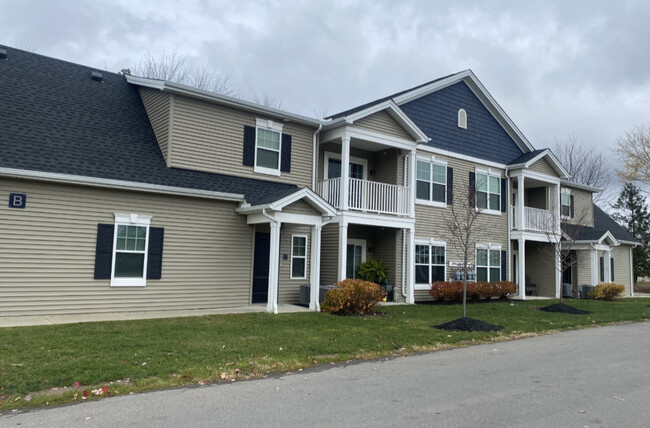 Building Photo - The Oaks at South Park Rental