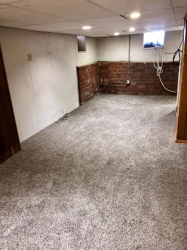 Photo - *** Spacious Oakland Apartment * Pet Friendly * Walk to Pitt & CMU * Close to Everything * Renova... Unidad 1